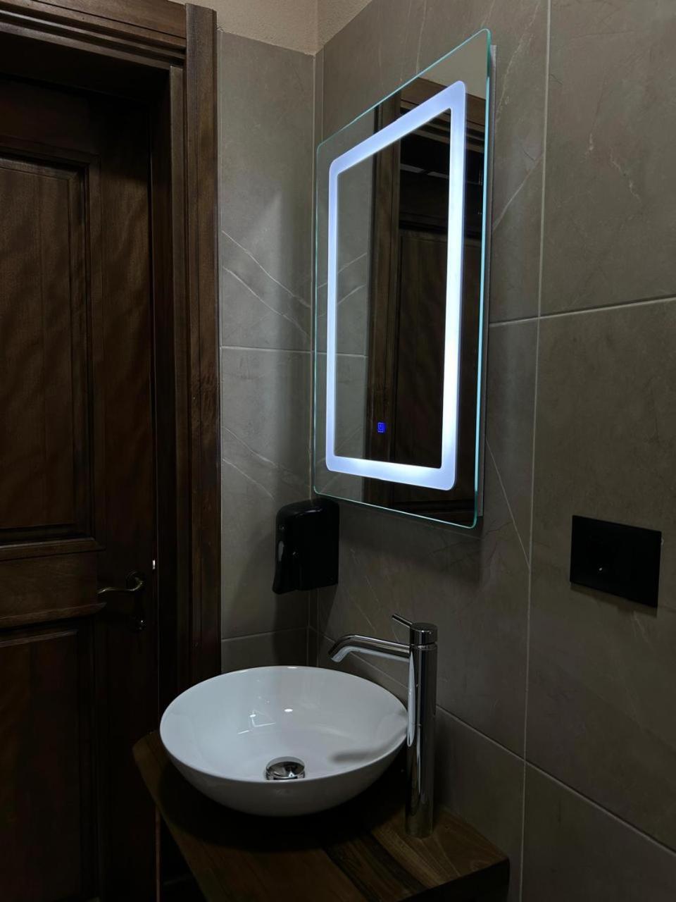 Fole Guest House Pogradec Exterior foto